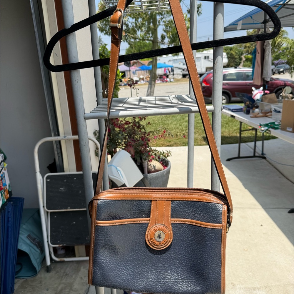 Bruno Lorelli Vintage Leather Crossbody Bag | Navy and Tan Pebbled Leather